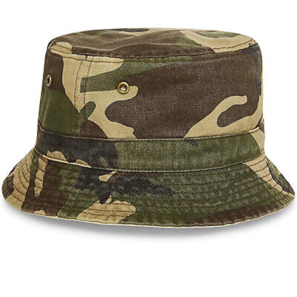 NWOT Steve Madden Women's Army Camo Bucket Hat
